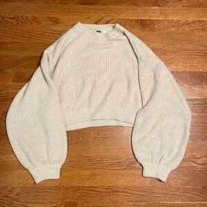 H&M Cropped Sweater